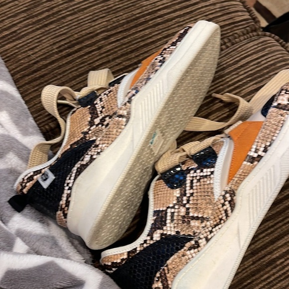 Coconuts Shindig Snake Print Casual Sneaker - Picture 12 of 14